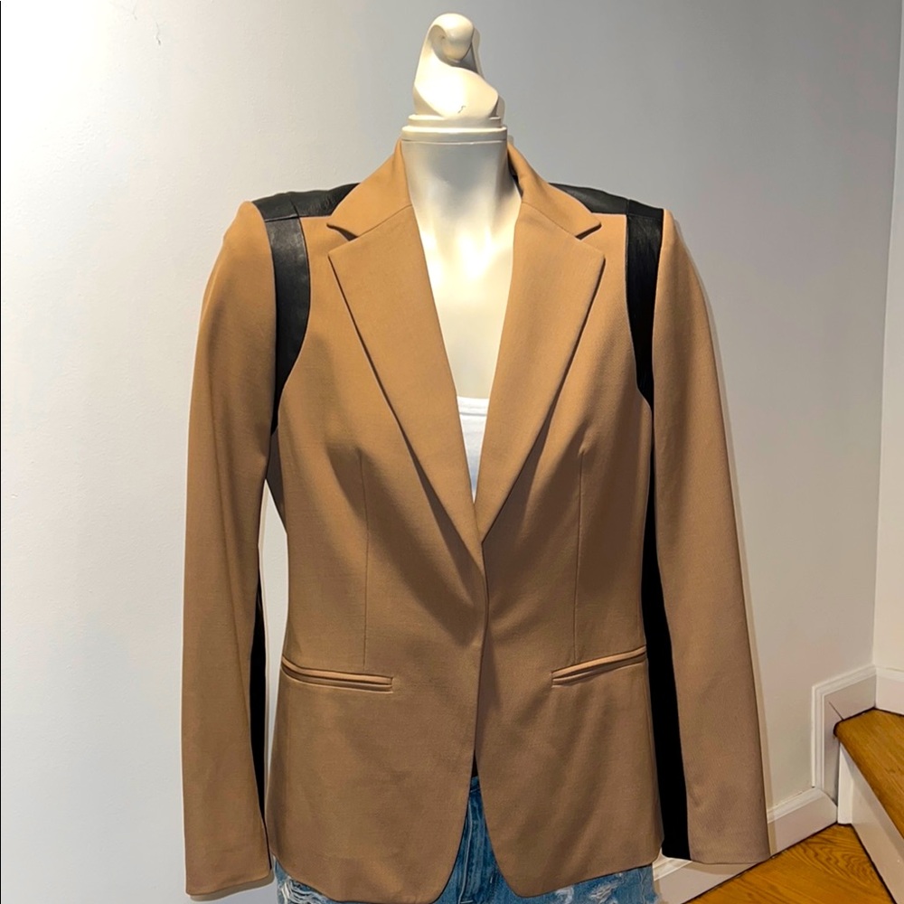 CLUB MONACO CAMEL & LEATHER BLAZER